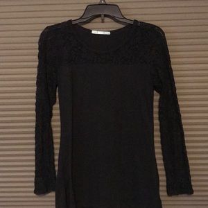 Long sleeve lace shirt
